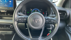 Toyota Yaris 1.5 Hybrid Design 5dr CVT Hybrid Hatchback